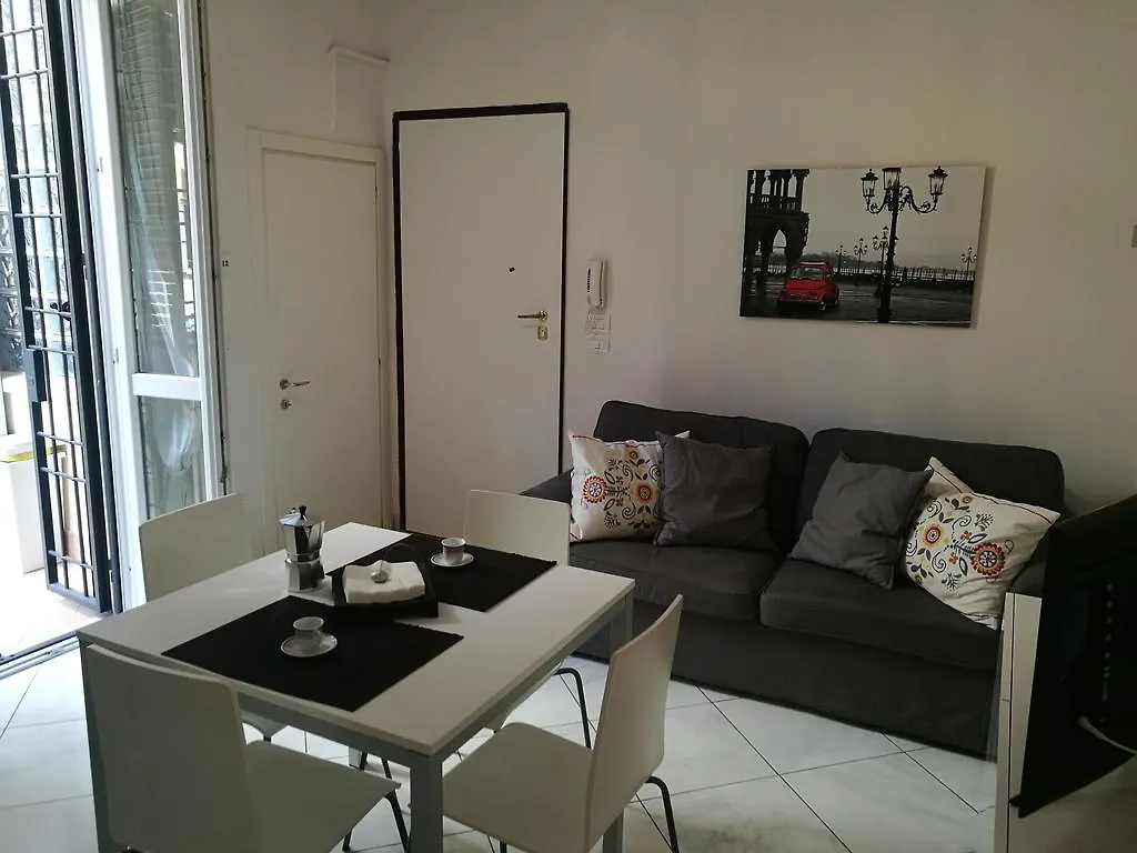 Residenza Piazza Malpighi Bologna