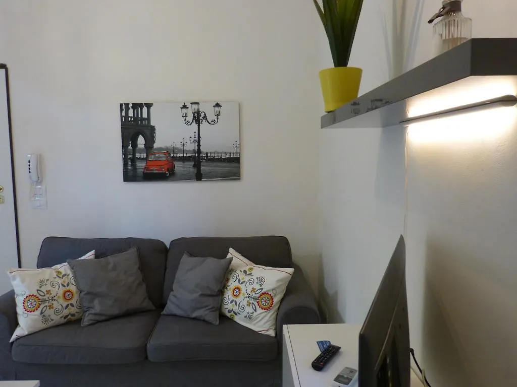 Residenza Piazza Malpighi Bologna