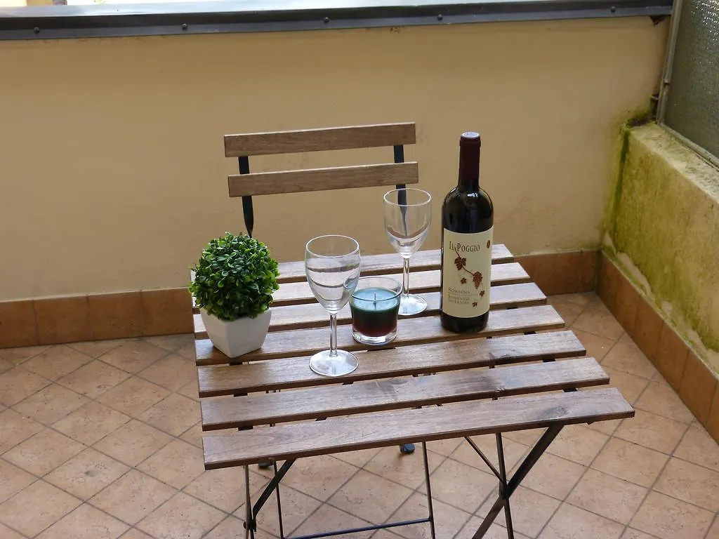 Residenza Piazza Malpighi Bologna 0*,  Italy