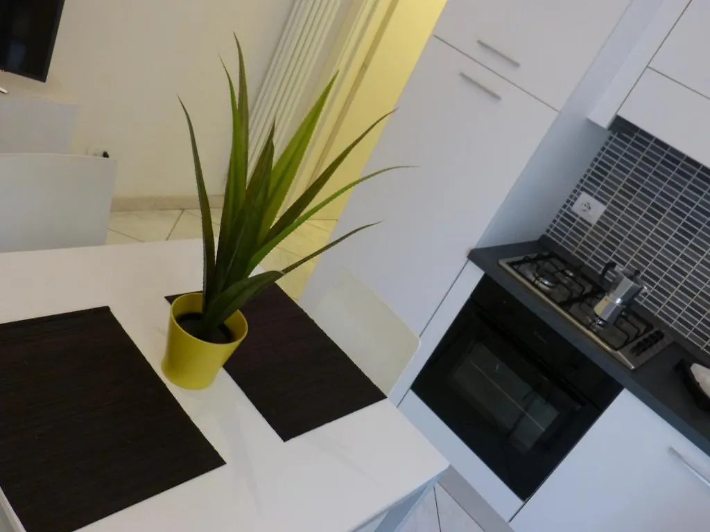 Residenza Piazza Malpighi Bologna Italy
