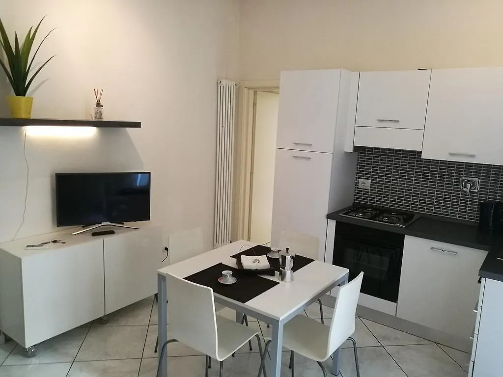 Residenza Piazza Malpighi Bolonia